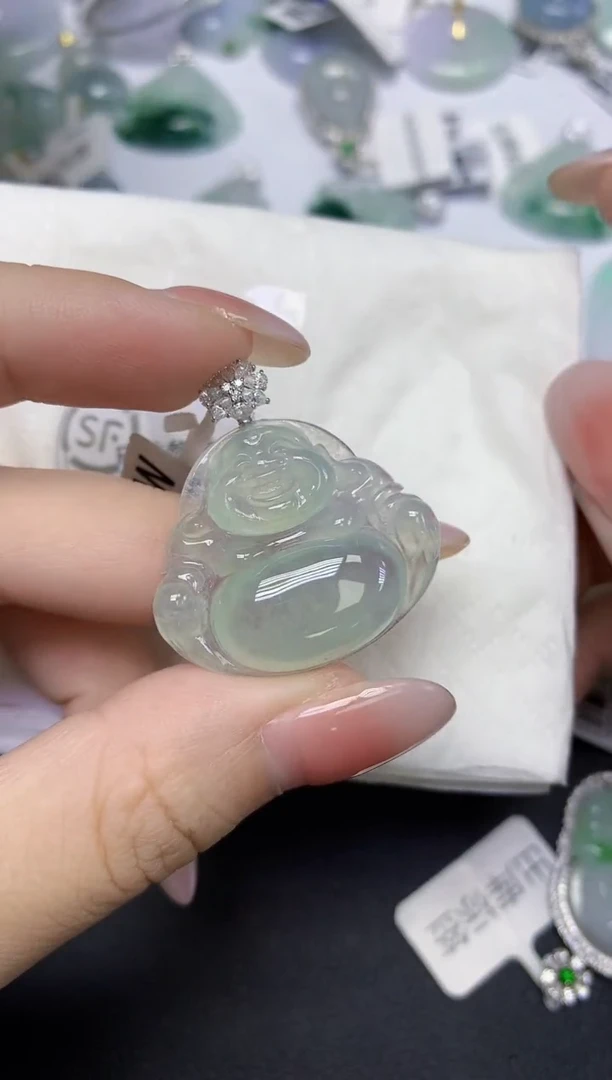 颈饰18K金镶嵌翡翠天然缅甸翡翠A货百元以上9元证书费自理