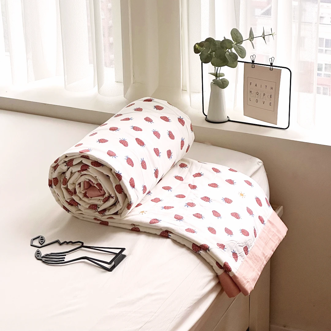 【京かわ会社】薄款夏被 鲜草莓