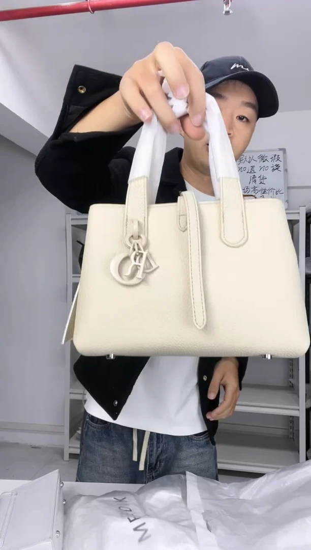 牛皮【尤尤轻奢女包】时尚百搭轻奢款式女包769