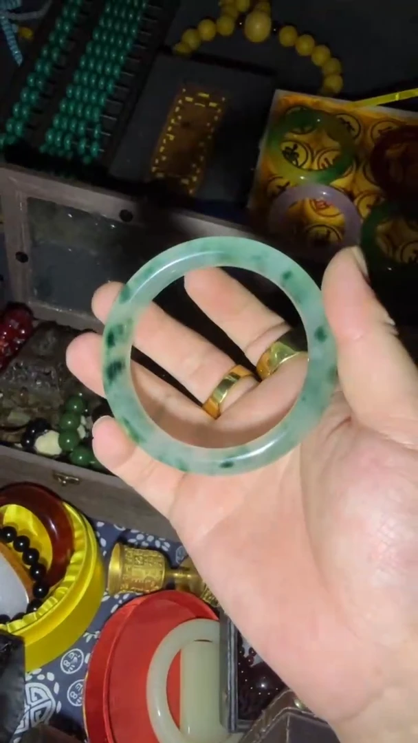 翡翠手镯未镶嵌闪购高端商品链接58