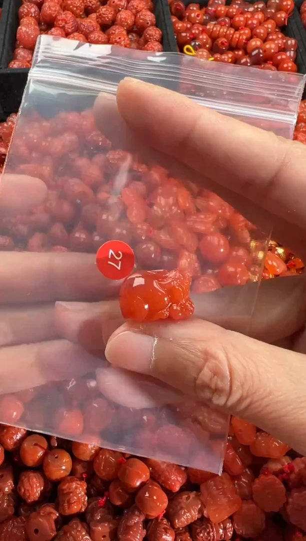 【闪购商品】南红玛瑙颈饰未镶嵌11