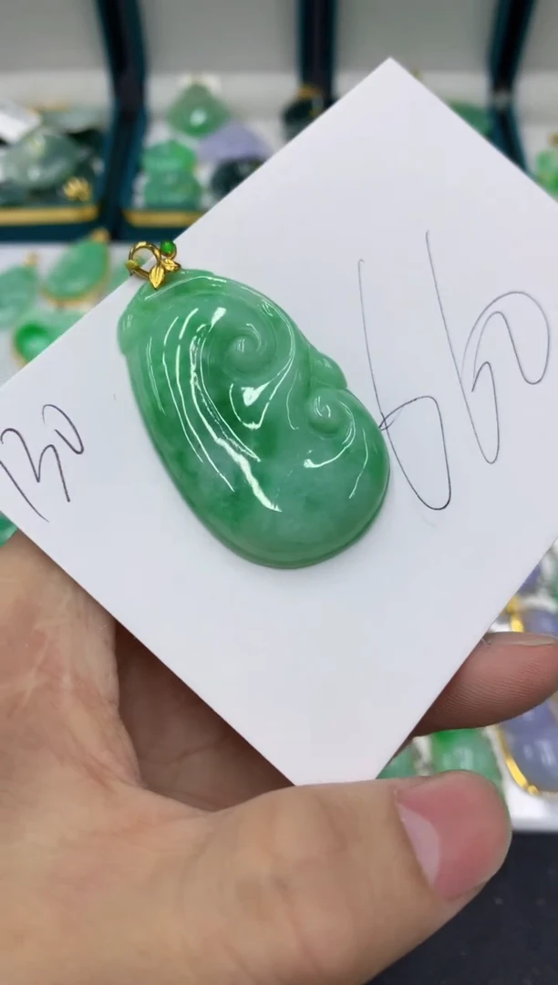 【闪购商品】翡翠颈饰18K金镶嵌号链接11111