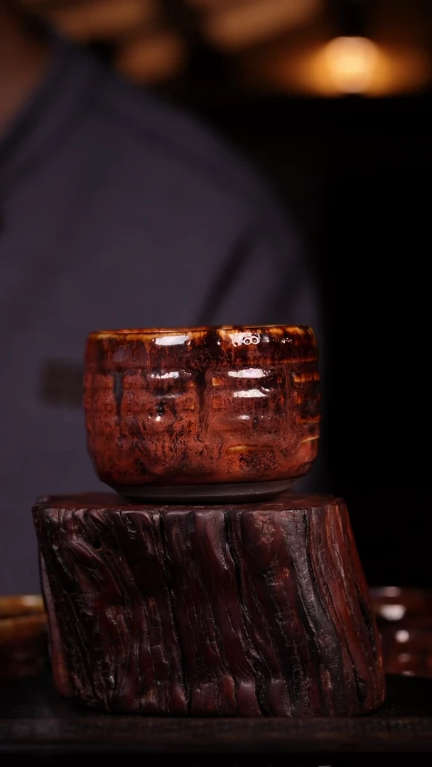 其他钧瓷钧窑瓷器无匣钵裸烧柴烧炭烧纯手工手刻八卦杯85*60mm