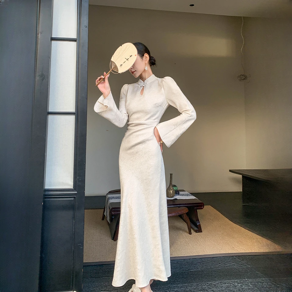 中国风旗袍色长袖喇叭袖立领连衣裙女早春新中式改良旗袍长裙子