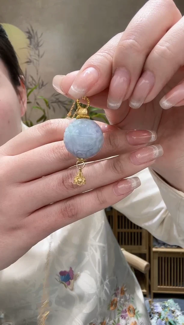 【闪购商品】翡翠颈饰未镶嵌吊坠