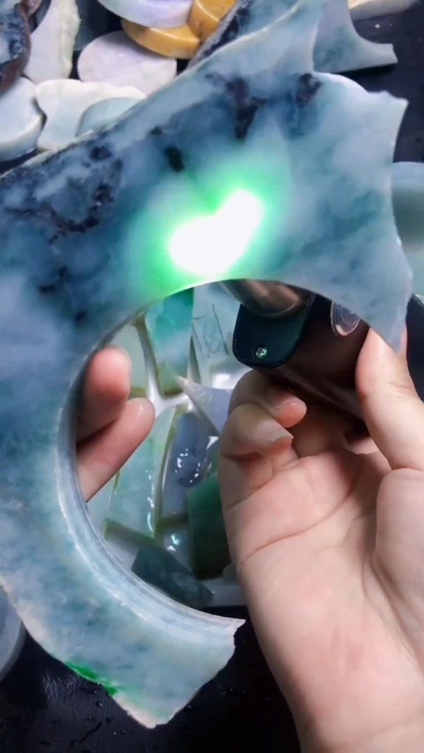 颈饰未镶嵌翡翠新店开业大优惠123