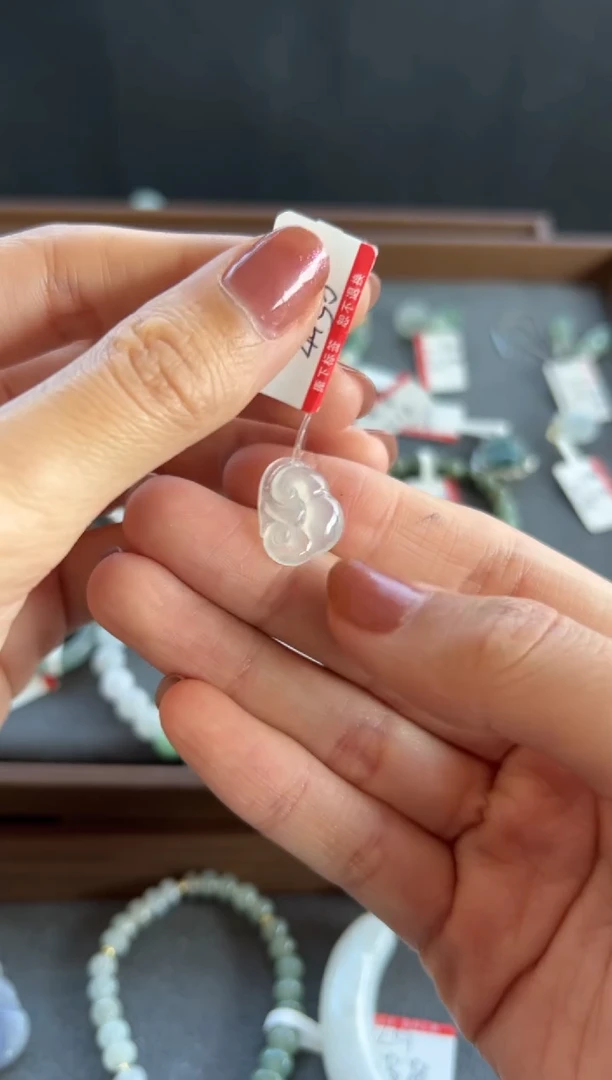 【闪购商品】翡翠吊坠(不含链)未镶嵌445号