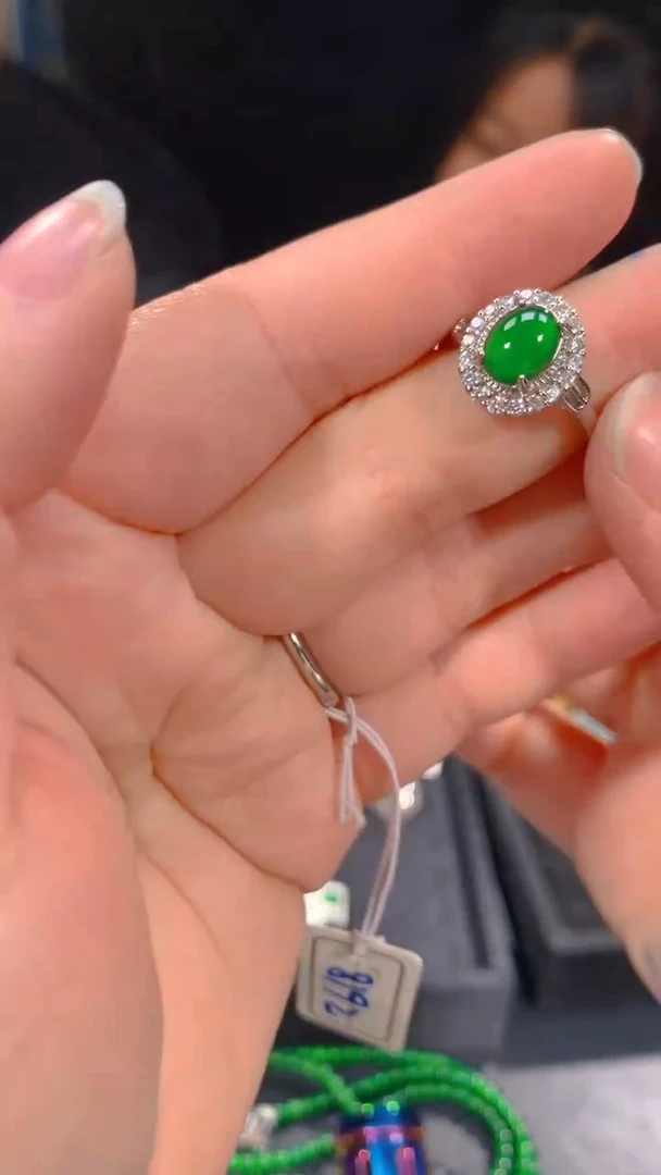 【闪购商品】定制翡翠未镶嵌45多样性发货（发其一）