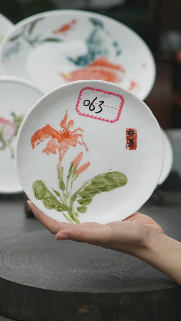 盘手绘釉下五彩陶瓷餐盘063