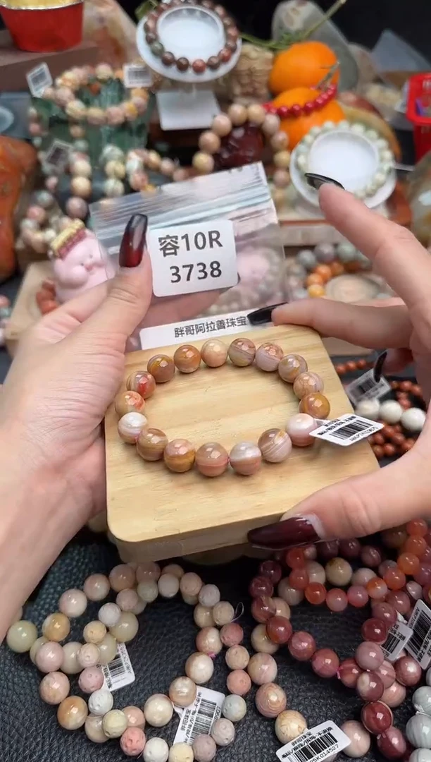 【闪购商品】石英质玉手链未镶嵌10R3738