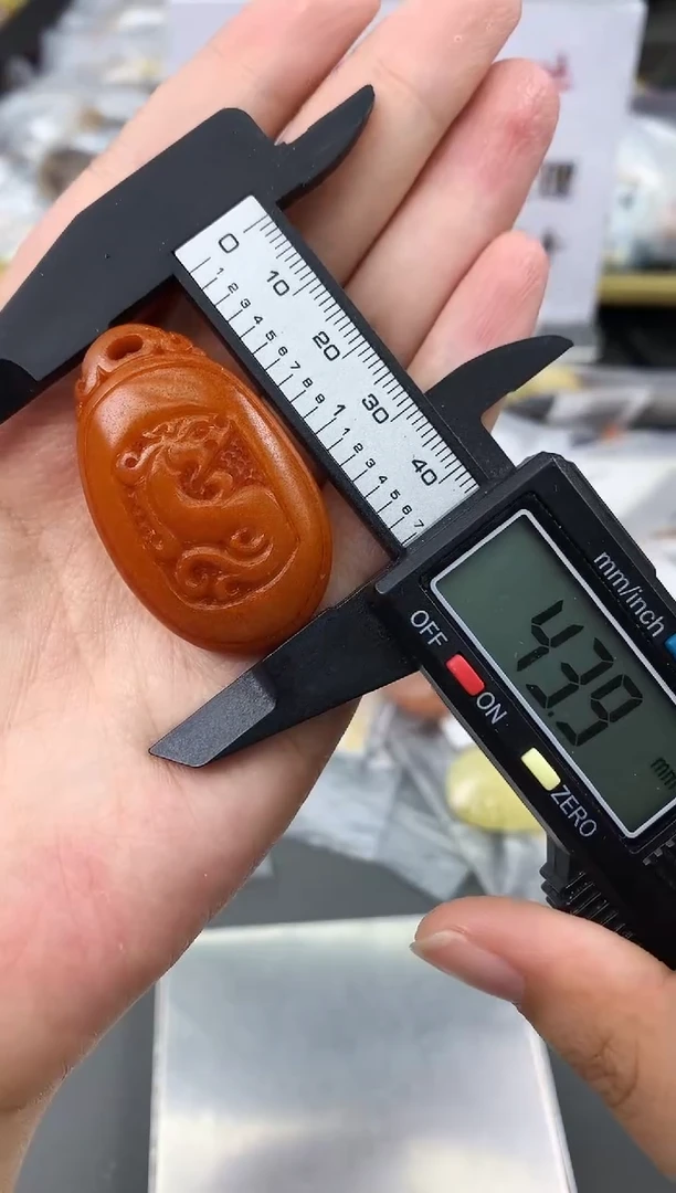 未镶嵌蜜蜡珠宝奇石48