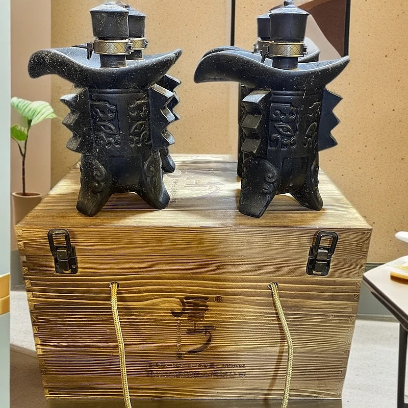 唐坊【20】三角鼎 景德镇陶瓷 500ml52度 纸箱装 浓香型52度500ML