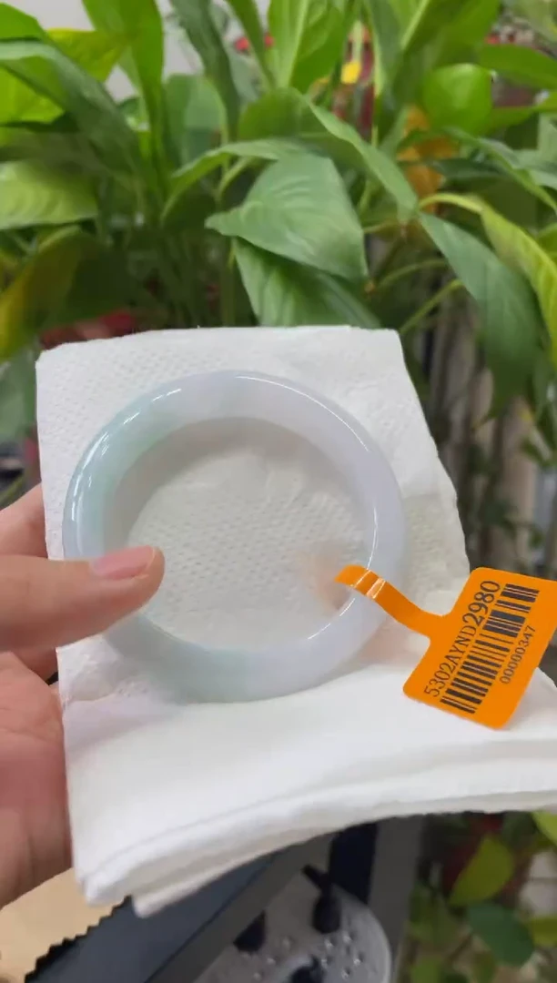 翡翠手镯未镶嵌223手镯53.6