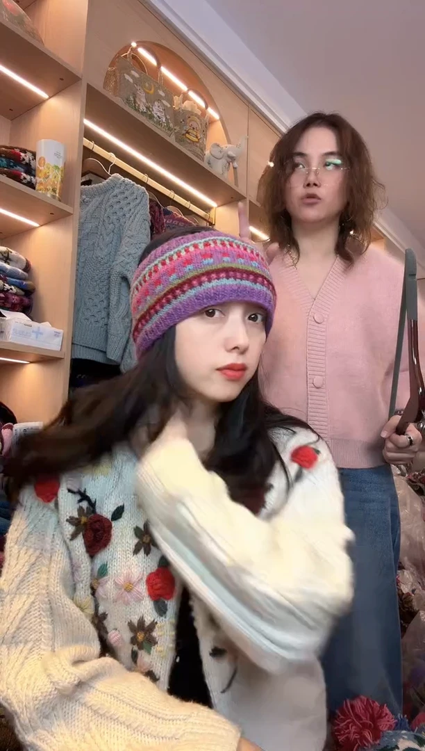 羊毛K****i百羊毛城堡发带828