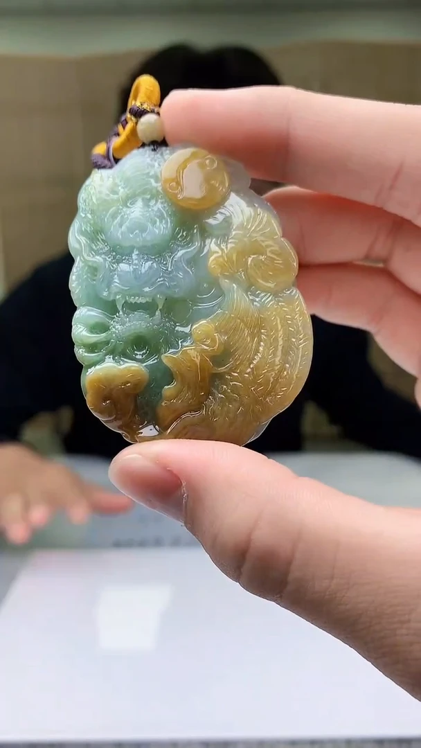 【闪购商品】定制翡翠未镶嵌5145bb-毛货挂件赠珠链103