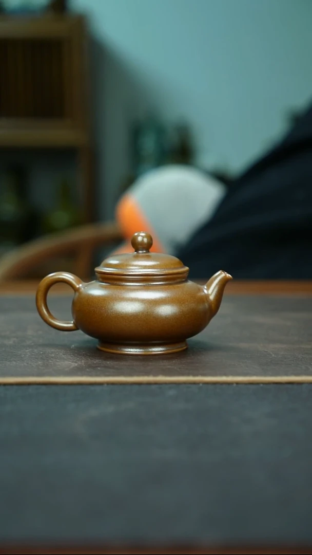 杯景德镇紫金釉潘壶