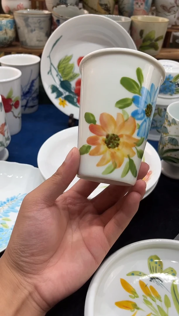 陶瓷景德镇高温釉下手工手绘高白泥陶瓷可乐杯双色向阳花