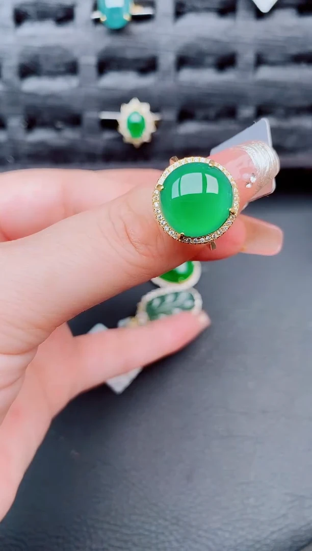 翡翠戒指银S925镶嵌天然a货翡翠697