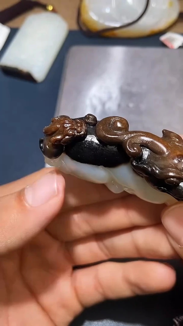 颈饰未镶嵌和田玉海***?HX