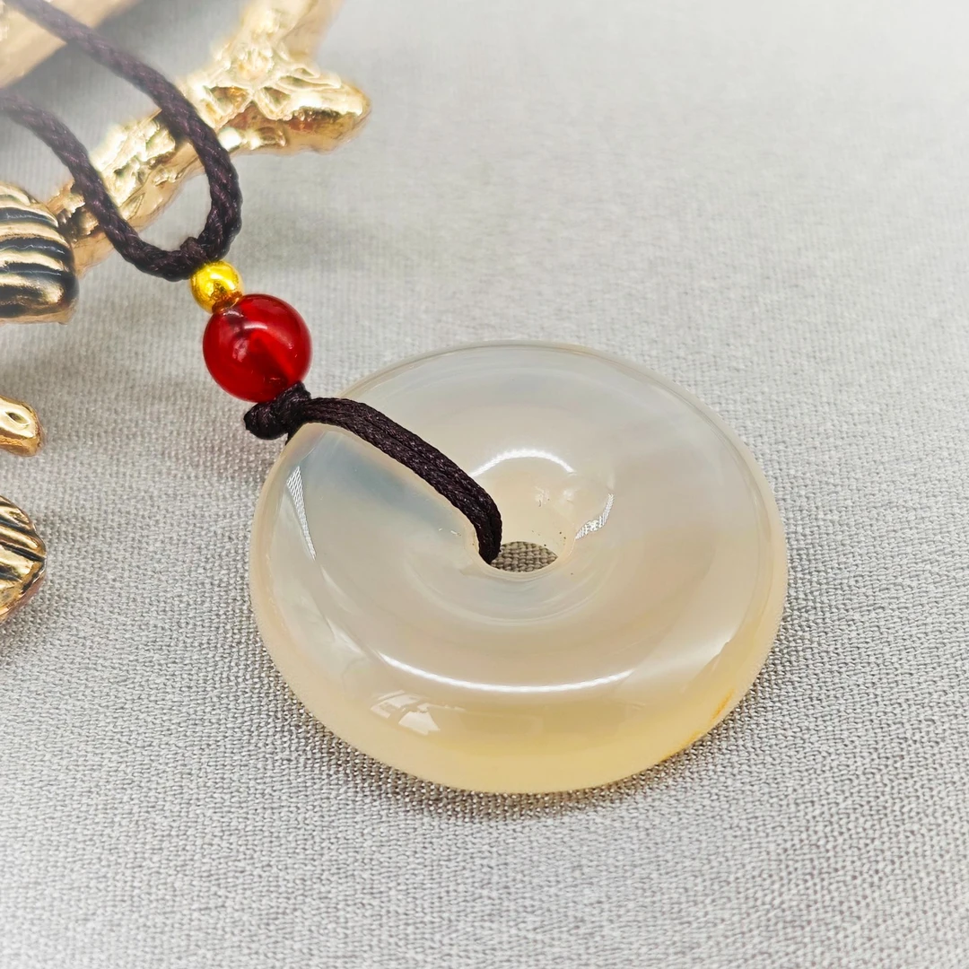 父亲节特惠 俏色淡黄玛瑙平安扣/NYXF-MNDZ-11（多样性发货）