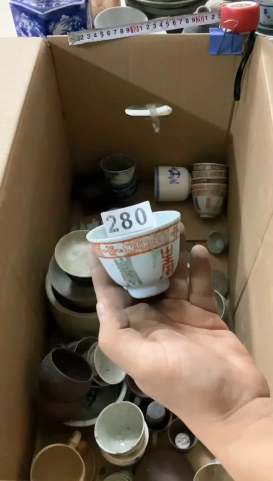 【闪购商品】1有瑕疵的瓷器一单哦~~