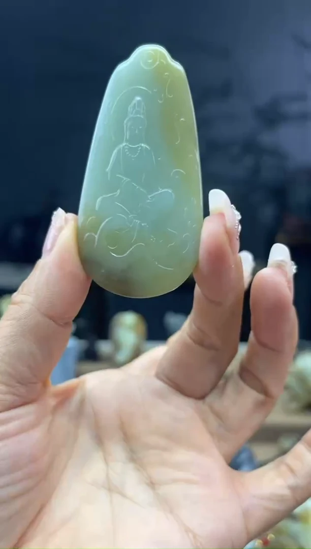 颈饰未镶嵌和田玉1