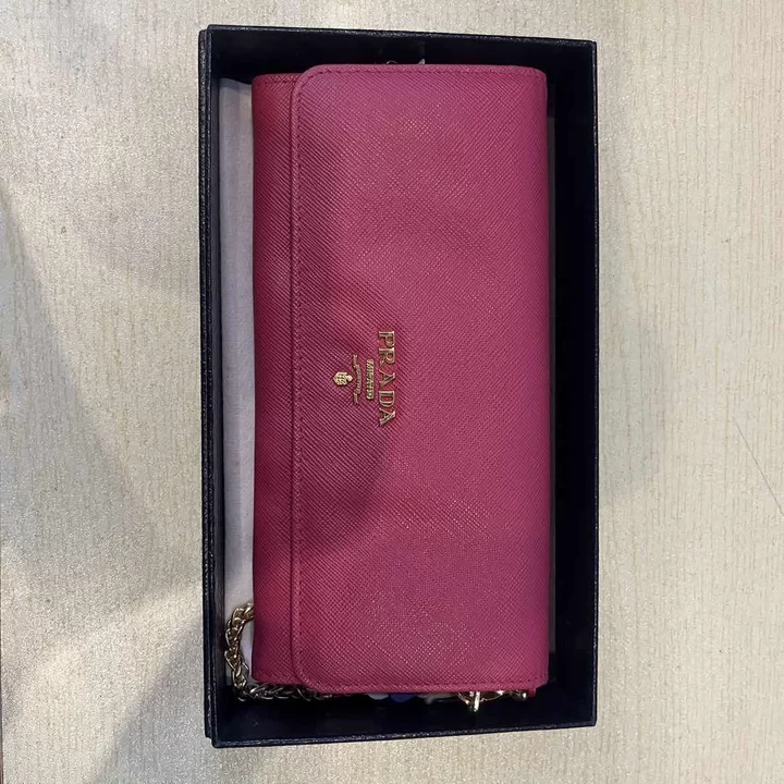 95新 Prada/普拉达 单肩斜跨包/YB04201819/1819