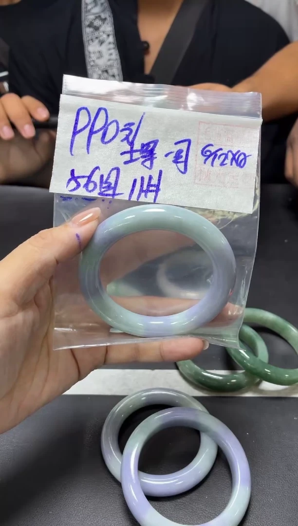 未镶嵌定制翡翠深****司+手镯56圆#990元  毛货需抛光