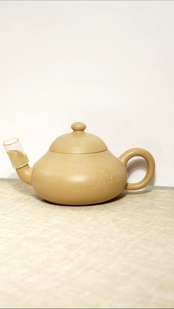 茶壶绿泥梨壶160毫升瑕疵壶