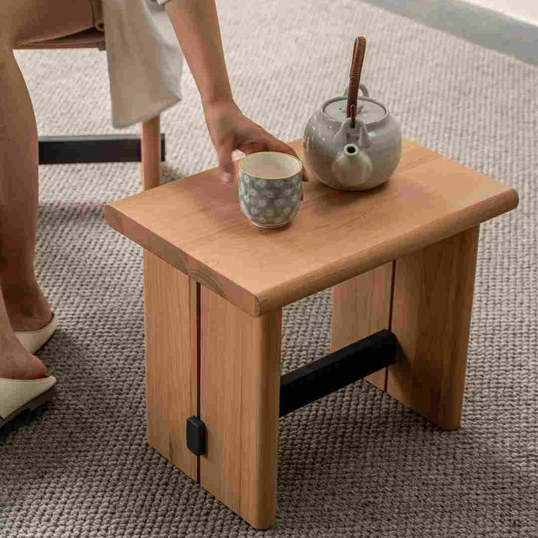 香柏木长方凳现代简约实用客厅卧室小巧长方便携带小凳子
