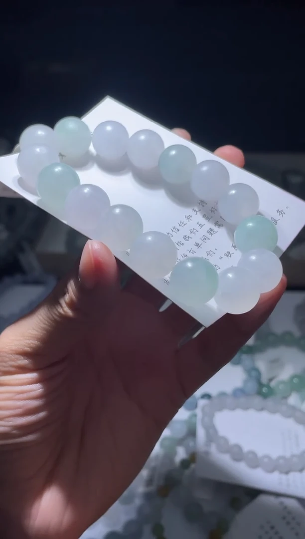 未镶嵌定制翡翠翡翠手串