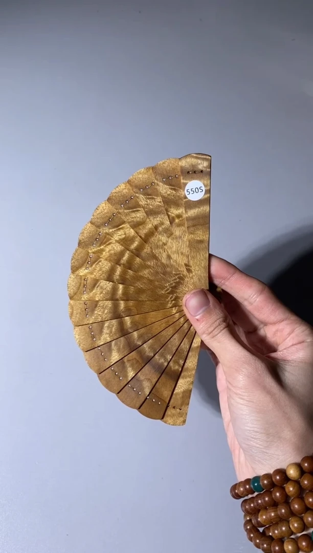 【闪购商品】金丝楠550号10cm金丝楠木小叶桢楠掌中扇