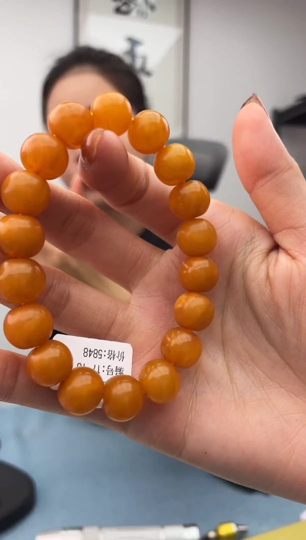 【闪购商品】蜜蜡珠宝奇石未镶嵌假一罚十，0