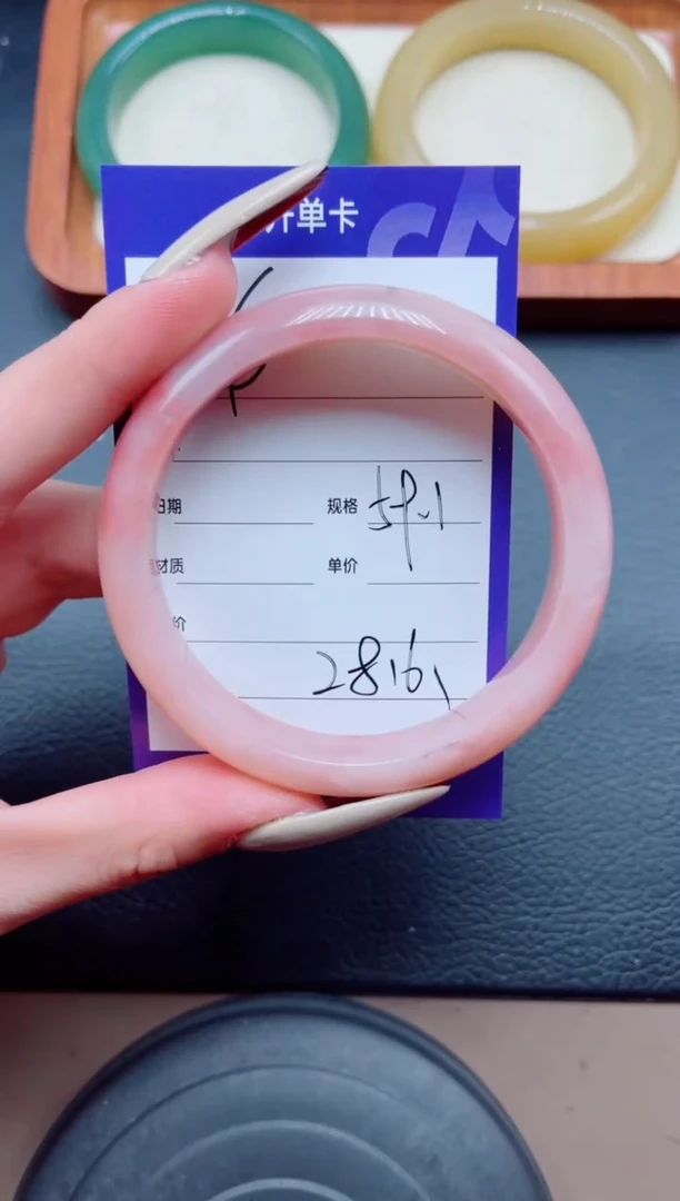 未镶嵌手镯石英质玉144-59