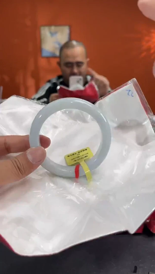 未镶嵌手镯翡翠11 60