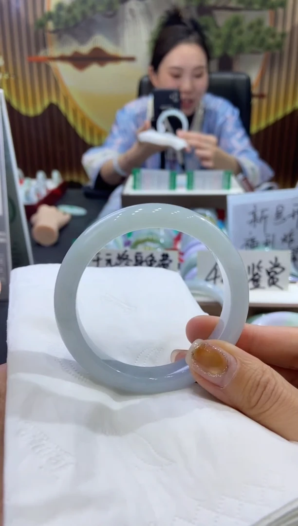 未镶嵌手镯翡翠0006386