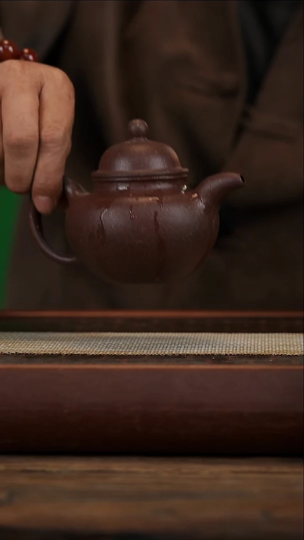 茶壶紫砂桃花掇球微瑕
