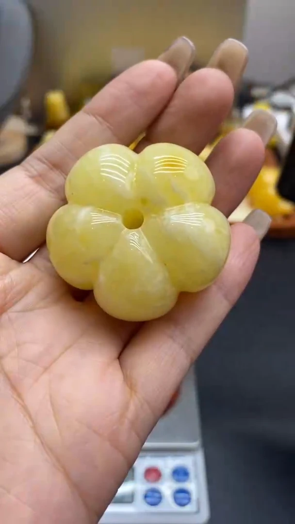 琥珀未镶嵌珠宝奇石2939