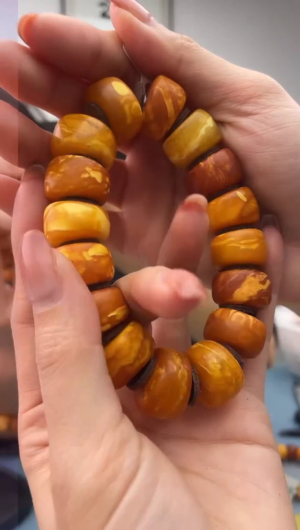 【闪购商品】蜜蜡珠宝奇石未镶嵌假一罚十，053.19