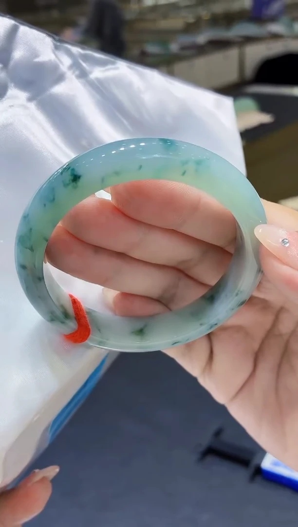 未镶嵌手镯翡翠翡翠手镯54