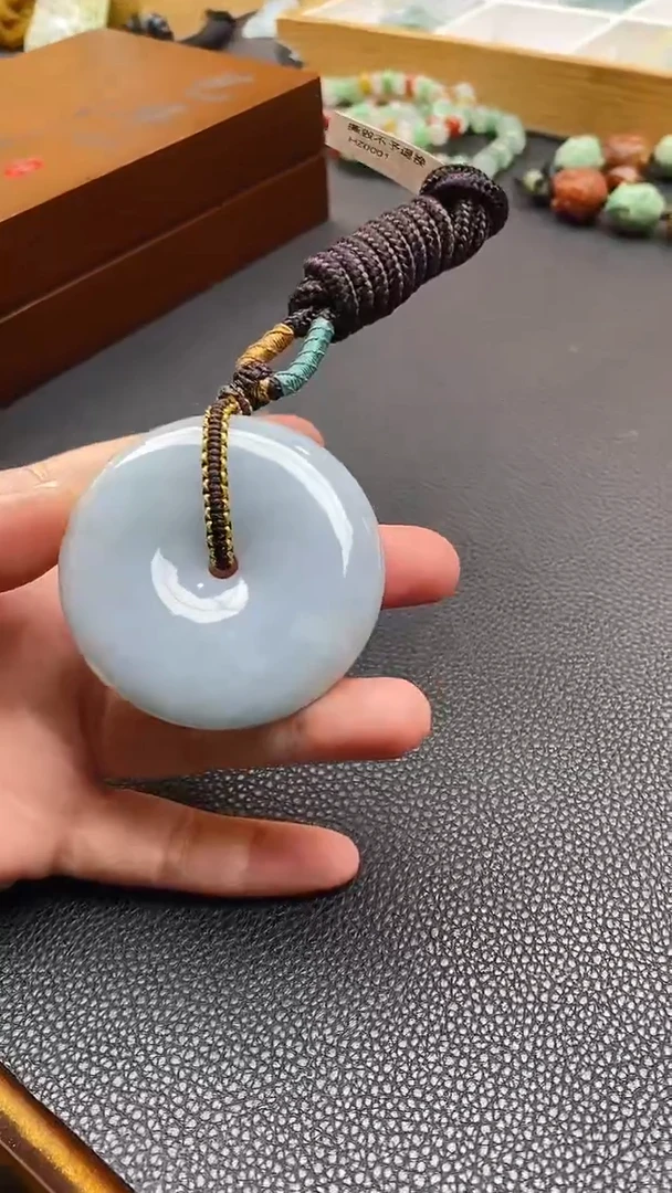 【闪购商品】翡翠颈饰未镶嵌挂件