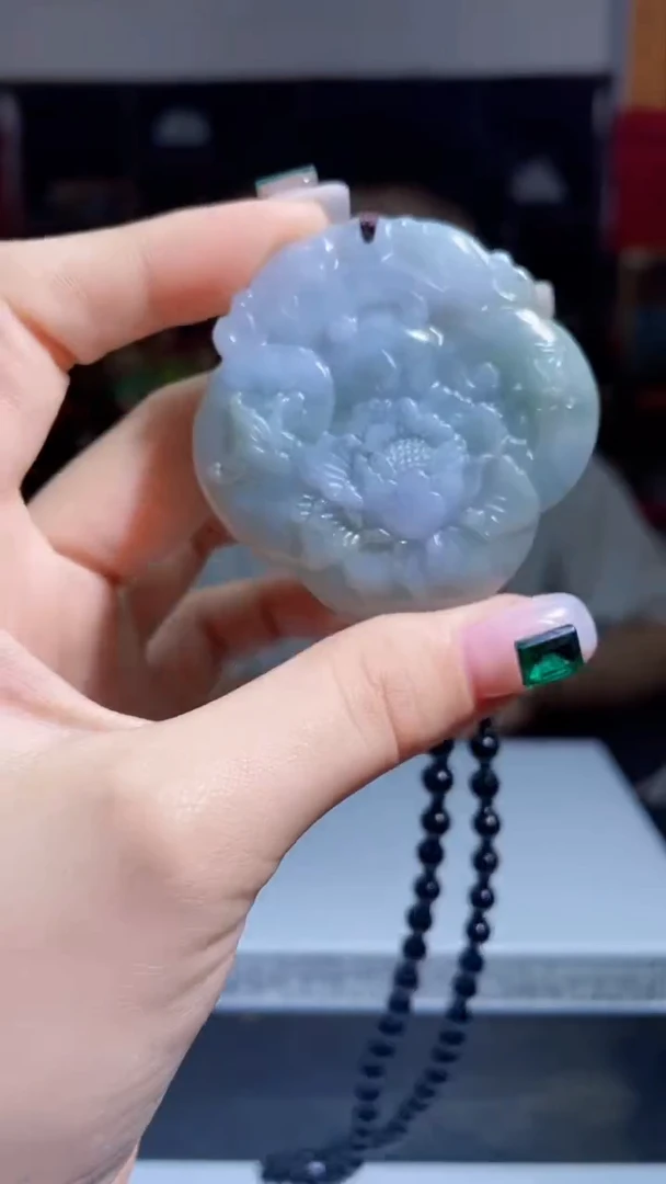 【闪购商品】翡翠吊坠(不含链)未镶嵌A48