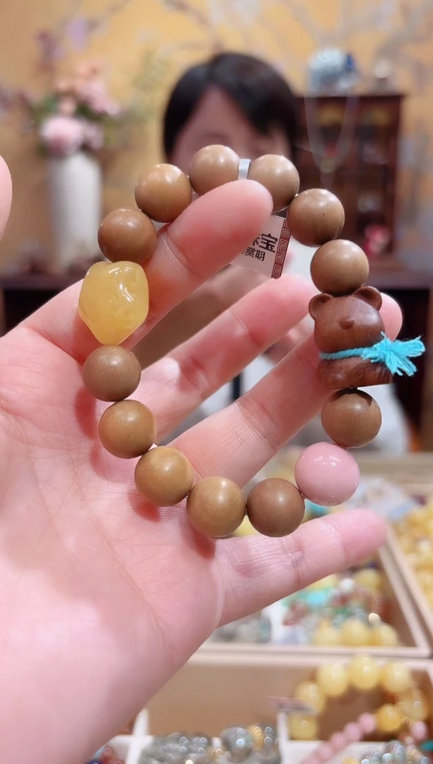 手串蜜蜡未镶嵌设计款珠串