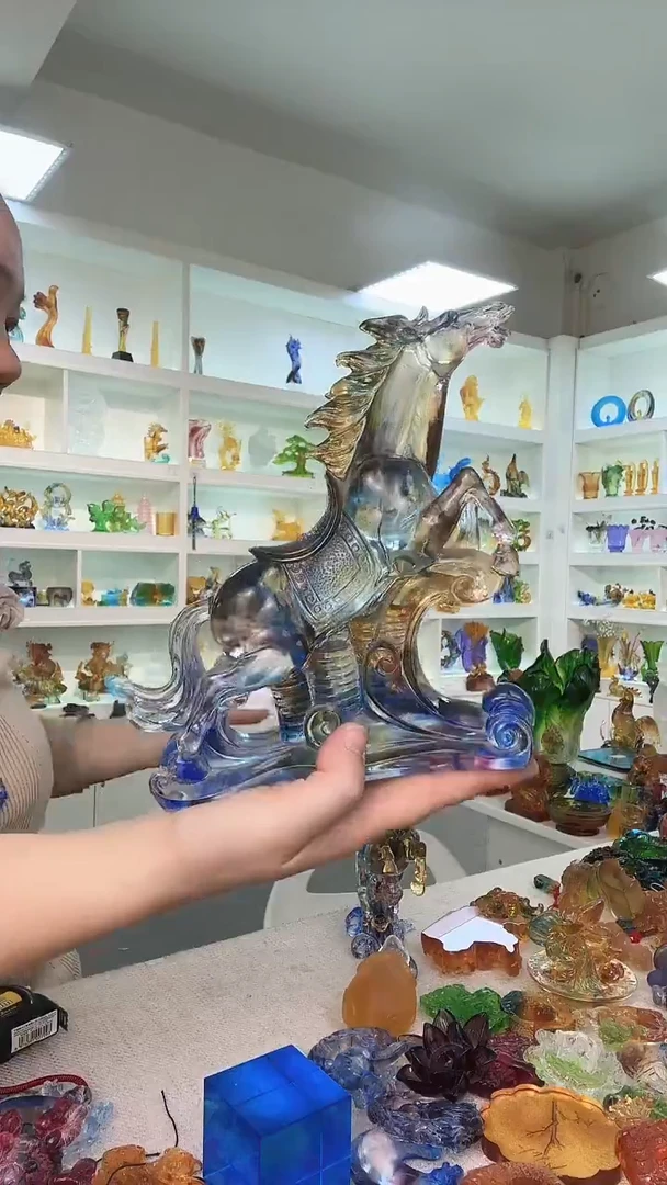 手工艺品琉璃大马