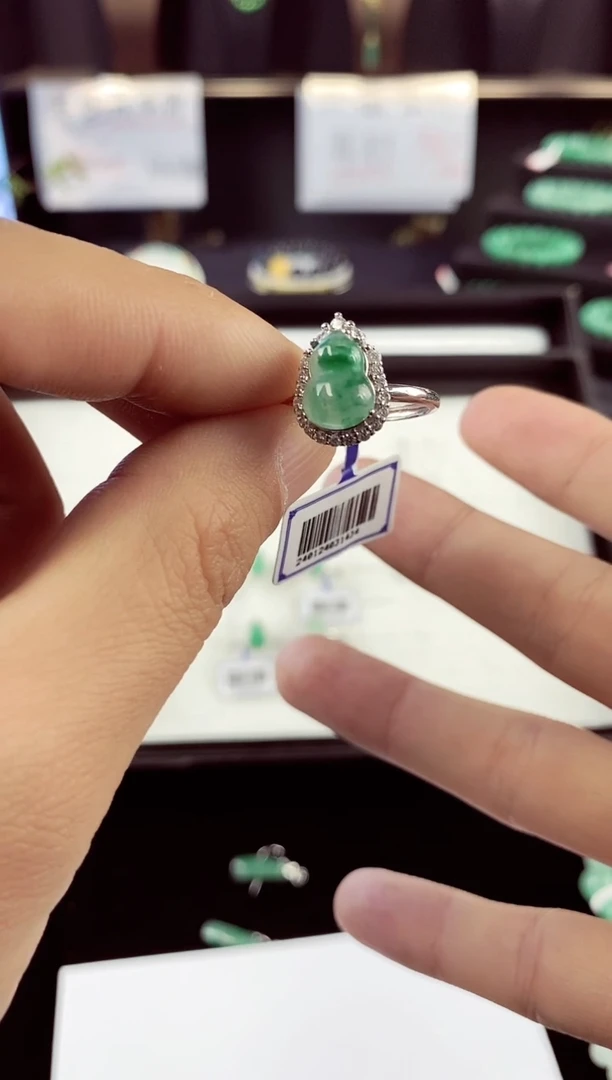 【闪购商品】石英质玉戒指未镶嵌戒指