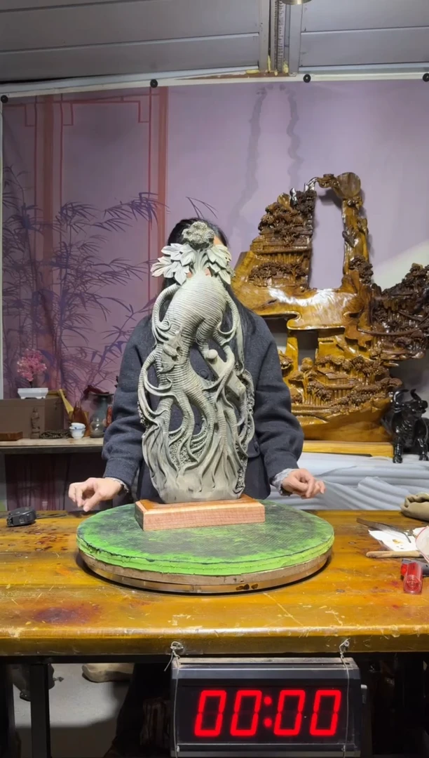 金丝楠唐*湾金丝楠木雕刻摆件