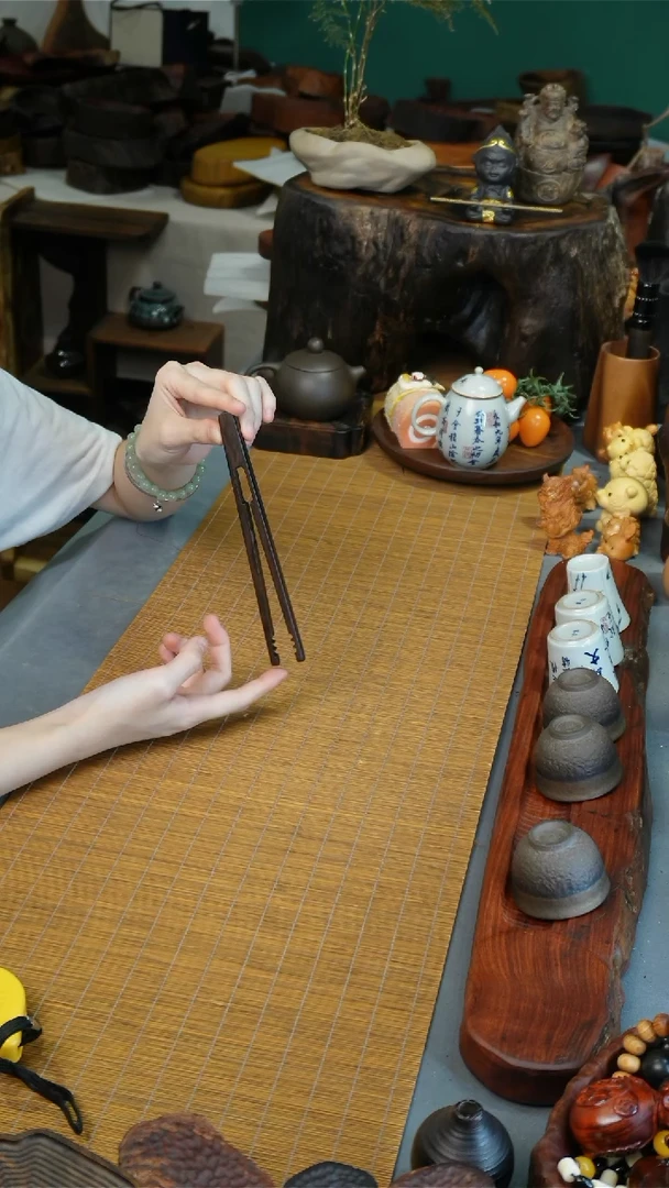 开播福利黑檀茶夹