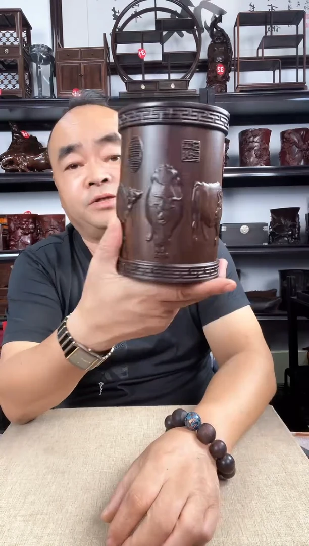木大牛笔筒老李红木工艺品