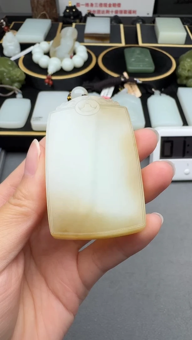 颈饰未镶嵌和田玉3