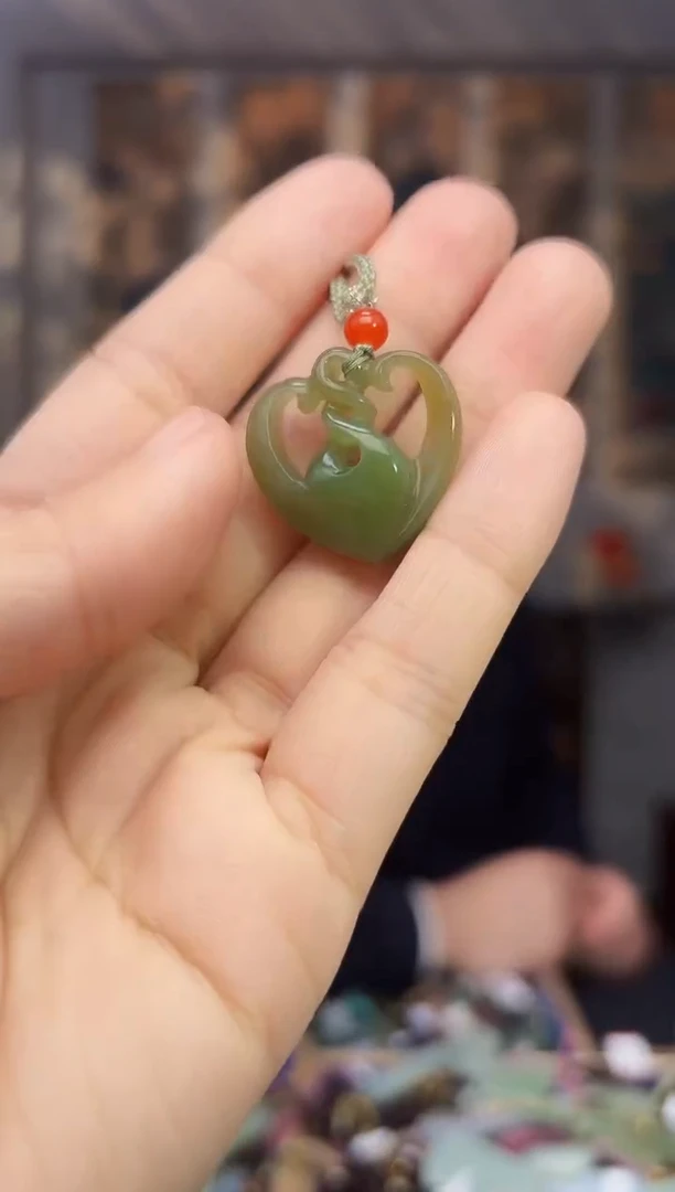 【闪购商品】和田玉挂件未镶嵌拍一发一